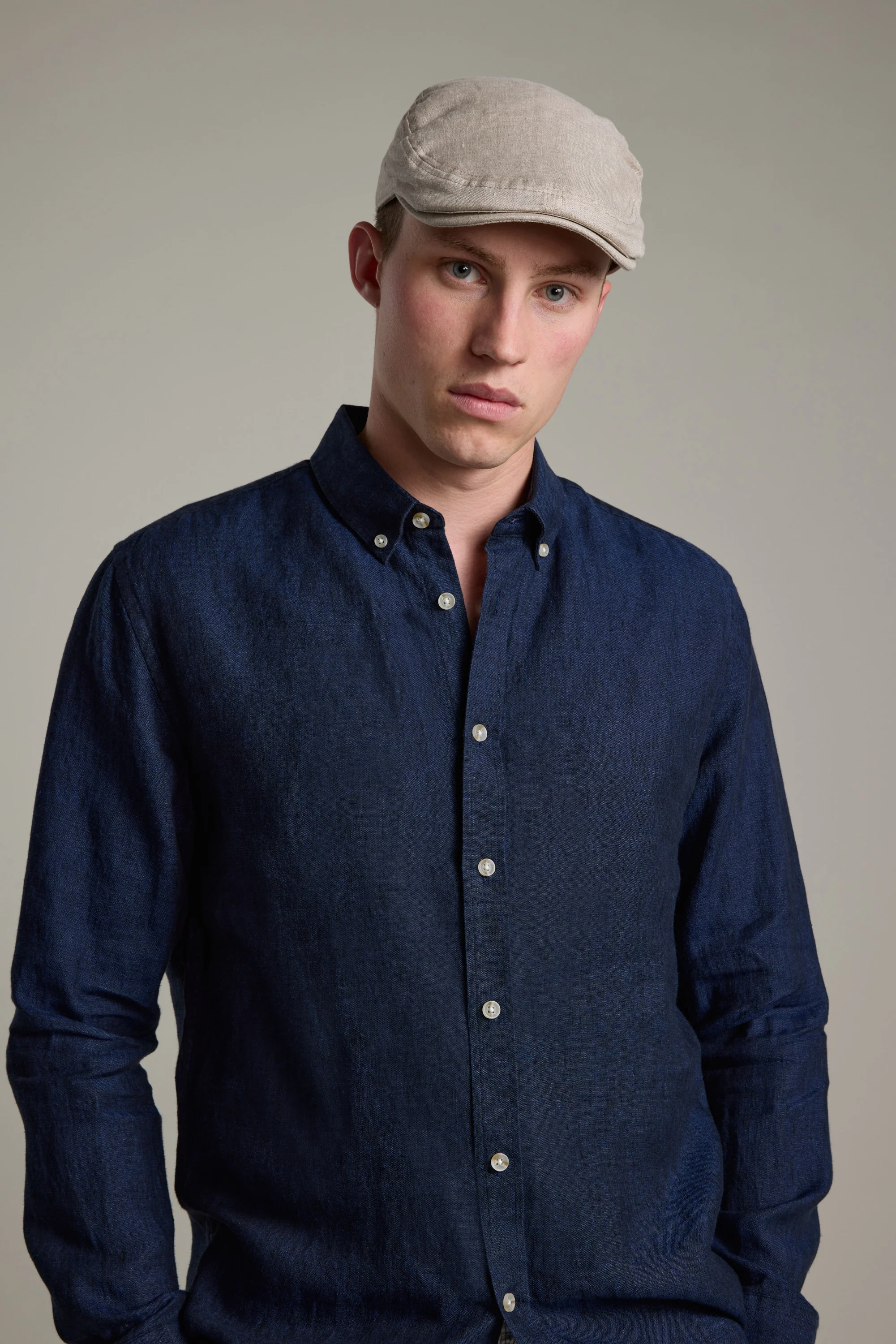 Adina Linen Flat Cap - Image 4