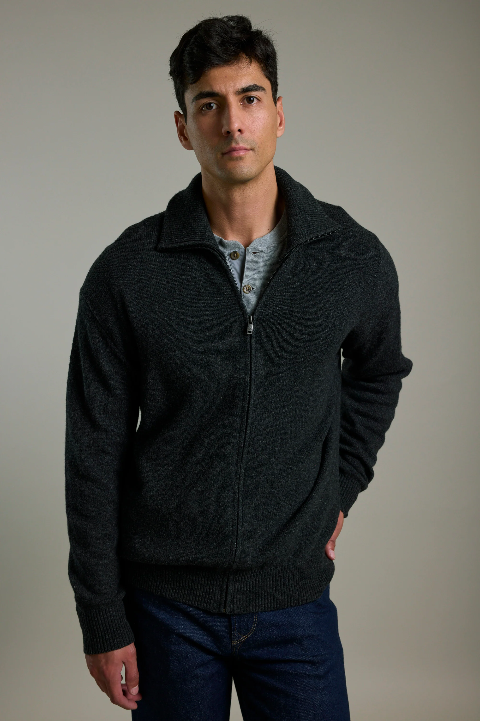 Ashridge Zip Cardi - Image 2