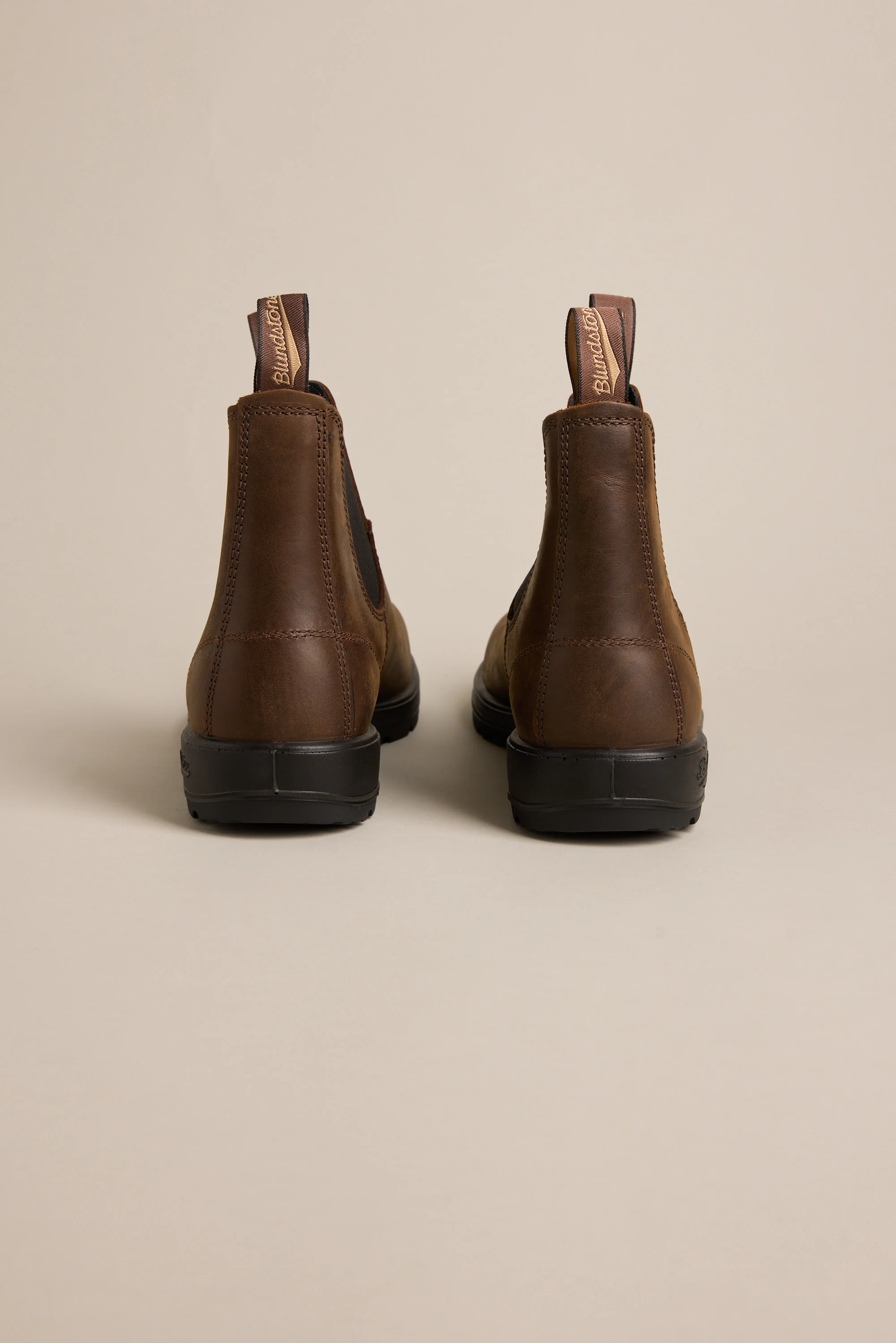 Blundstone Classic Chelsea Boots #1609 - Image 5