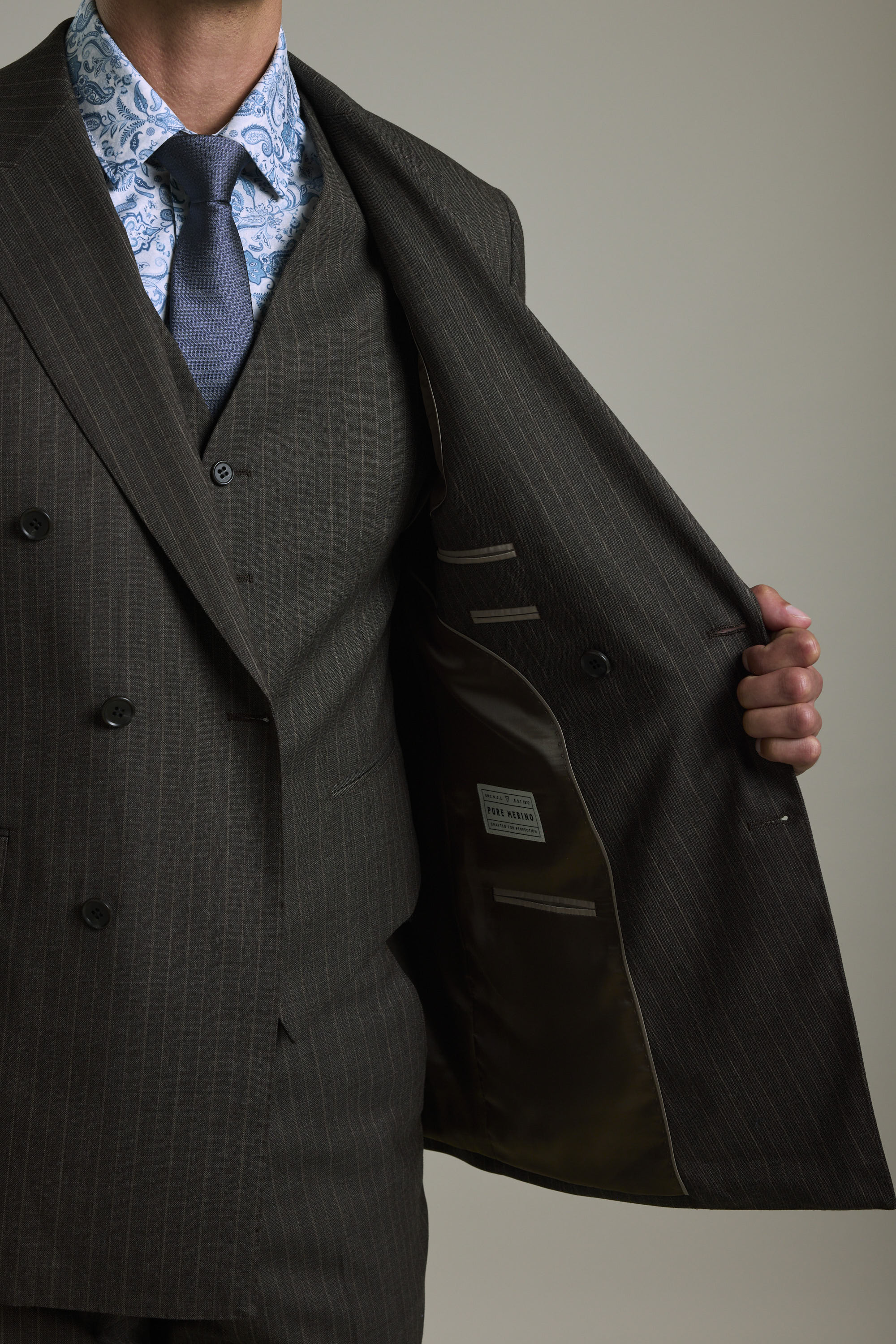 Radcliffe Stripe Waistcoat - Image 5